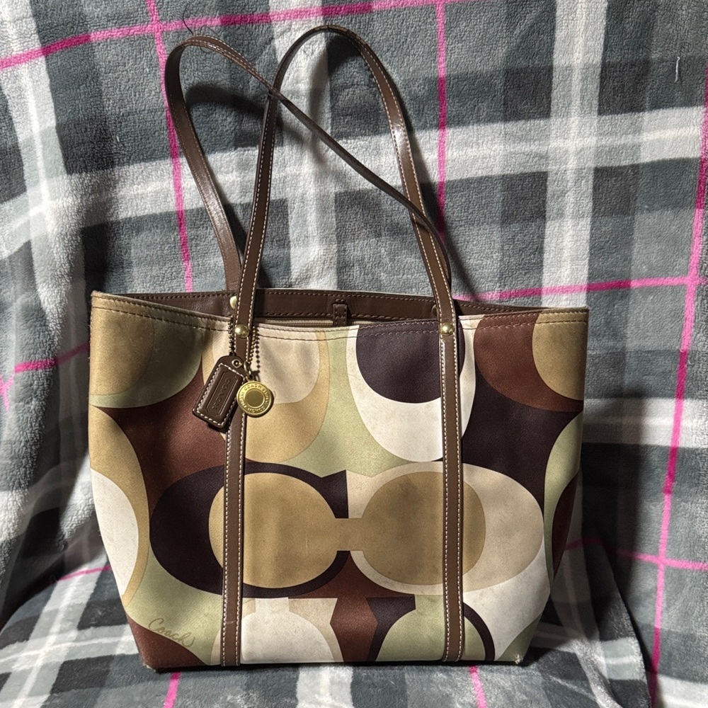 Coach Multicolor Signature Tote Bag